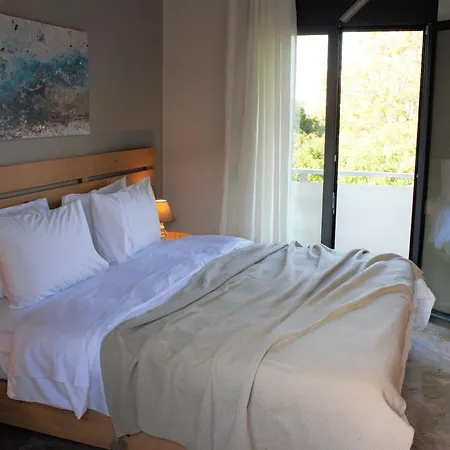 Koukounari In Chania Center *