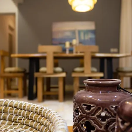 Koukounari In Chania Center